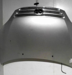 Capot TOYOTA AVENSIS VERSO Photo n°5