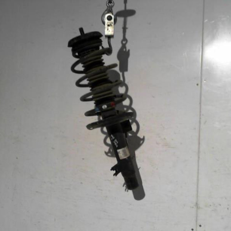 Amortisseur avant droit PEUGEOT 208 1