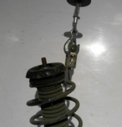 Amortisseur avant droit PEUGEOT 208 1