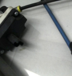 Leve vitre electrique avant droit CITROEN C2 Photo n°6