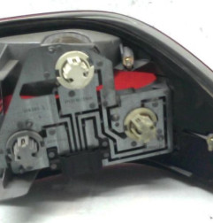 Feu arriere principal gauche (feux) MERCEDES CLASSE E 210 Photo n°3