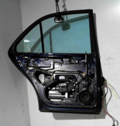 Porte arriere gauche MERCEDES CLASSE E 210 Photo n°6