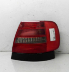 Feu arriere principal droit (feux) AUDI A4 1 Photo n°4