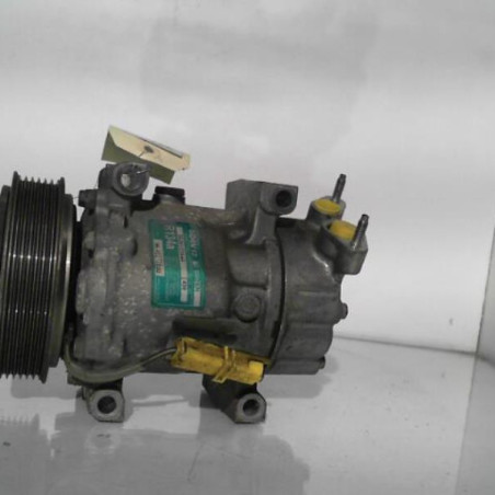 Compresseur clim PEUGEOT 206 Photo n°1