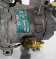 Compresseur clim PEUGEOT 206 Photo n°5