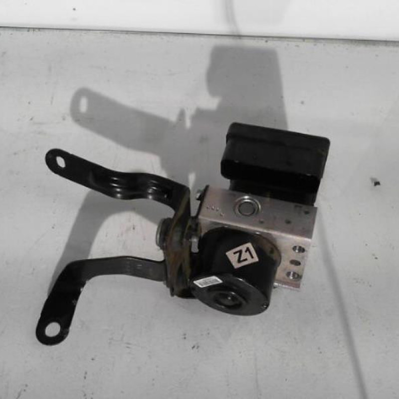 Bloc ABS (freins anti-blocage) FORD FIESTA 6