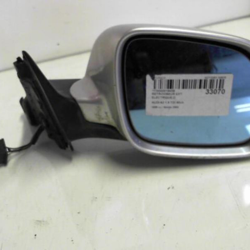 Retroviseur droit AUDI A3 1