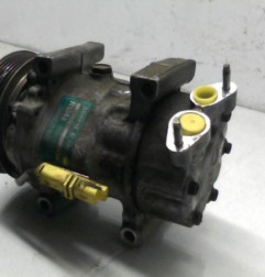 Compresseur clim PEUGEOT 307 Photo n°3