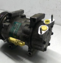 Compresseur clim PEUGEOT 307 Photo n°6