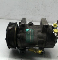 Compresseur clim PEUGEOT 307 Photo n°1