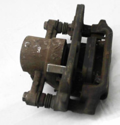 Etrier arriere gauche (freinage) TOYOTA AVENSIS 2 Photo n°3