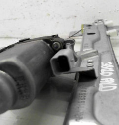 Leve vitre electrique avant droit PEUGEOT 207+ Photo n°3