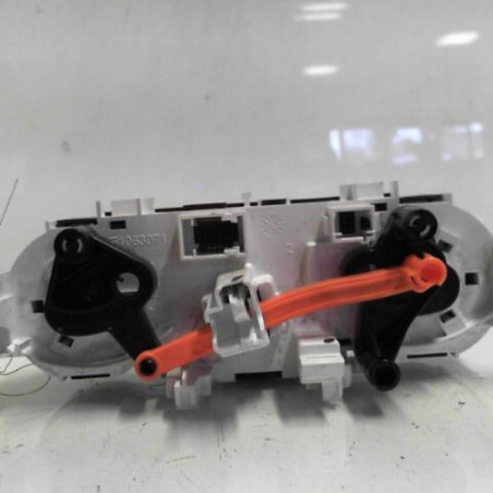 Commande chauffage PEUGEOT 208 1