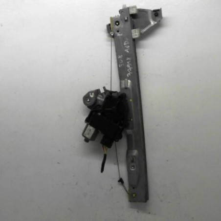 Leve vitre electrique avant droit PEUGEOT 308 1 Photo n°1