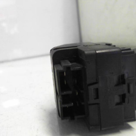 Interrupteur de leve vitre avant gauche PEUGEOT 306