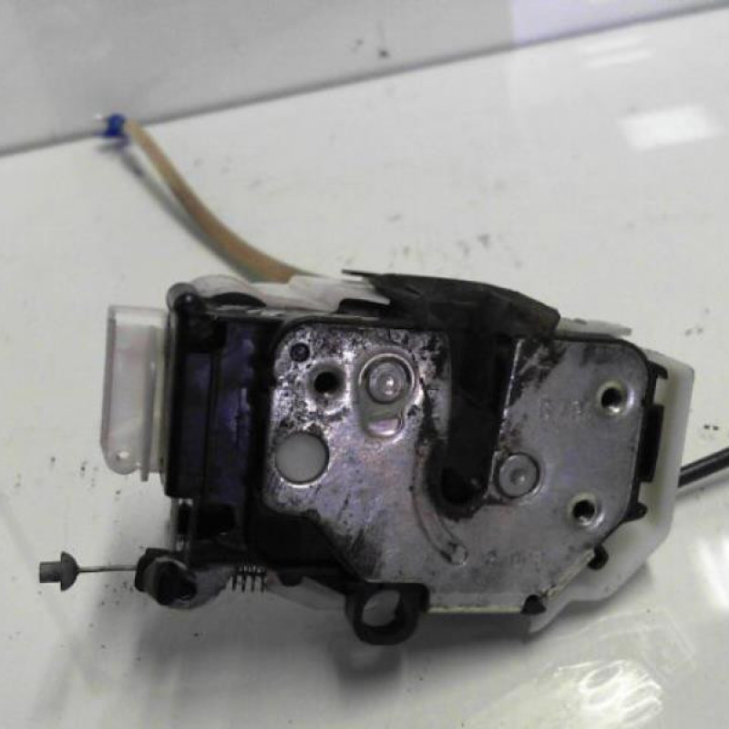 Serrure avant droit FIAT QUBO