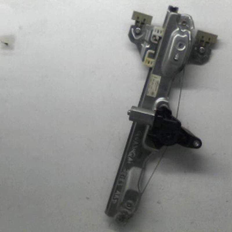 Leve vitre electrique arriere droit NISSAN QASHQAI 2