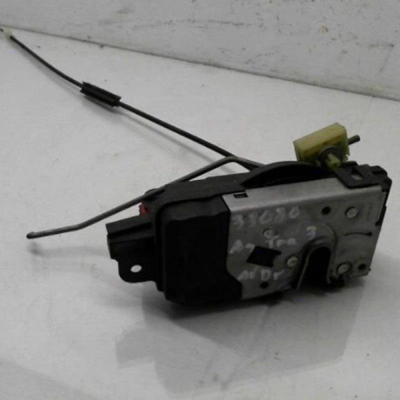 Serrure avant droit OPEL ASTRA H