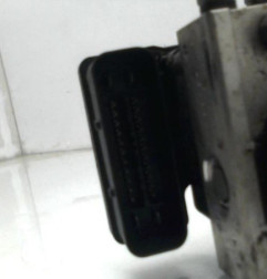 Bloc ABS (freins anti-blocage) CITROEN C3 2 Photo n°5