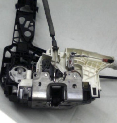 Serrure avant gauche MERCEDES SPRINTER 3 Photo n°6