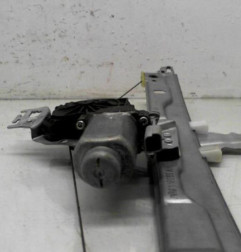 Leve vitre electrique avant droit PEUGEOT 207+ Photo n°3