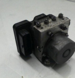 Bloc ABS (freins anti-blocage) VOLKSWAGEN POLO 5 Photo n°1