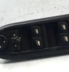 Interrupteur de leve vitre avant gauche PEUGEOT 407