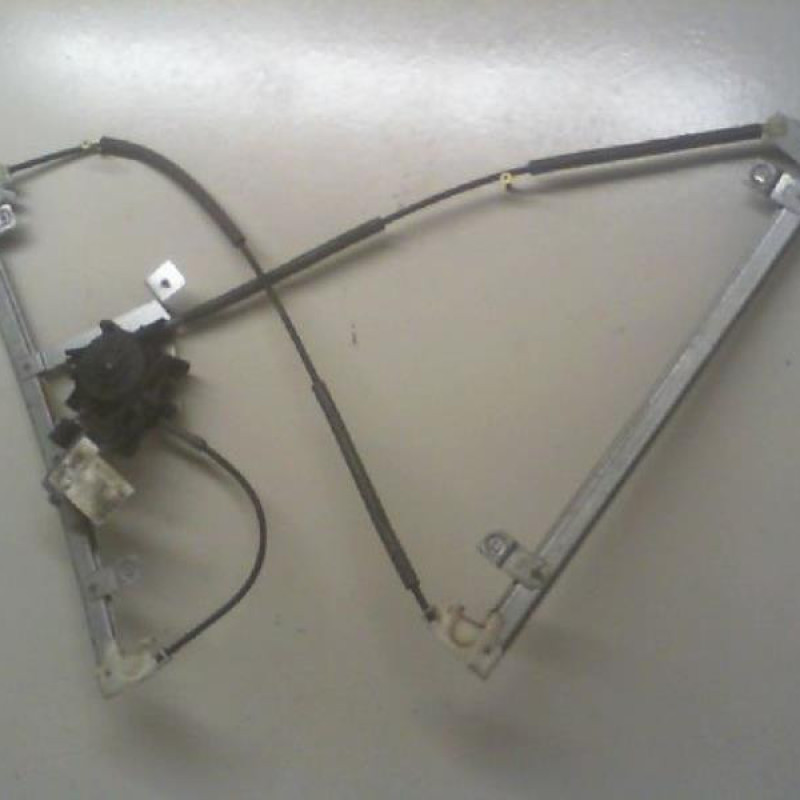 Leve vitre electrique avant droit PEUGEOT 206