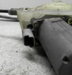 Leve vitre electrique arriere droit PEUGEOT 406 Photo n°6