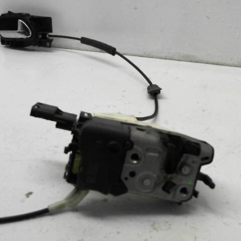 Serrure avant droit PEUGEOT 308 1