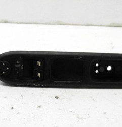 Interrupteur de leve vitre avant gauche PEUGEOT 407 Photo n°1