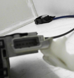 Serrure arriere gauche PEUGEOT 407 Photo n°6