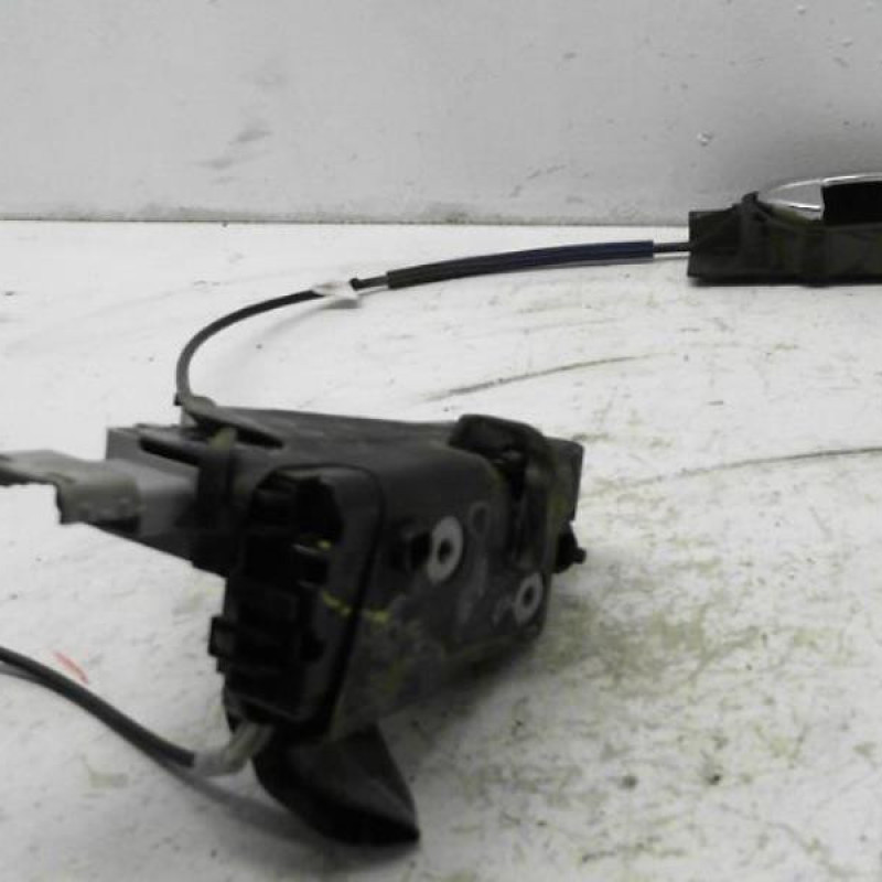 Serrure arriere droit PEUGEOT 407