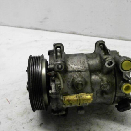 Compresseur clim PEUGEOT 407 Photo n°1