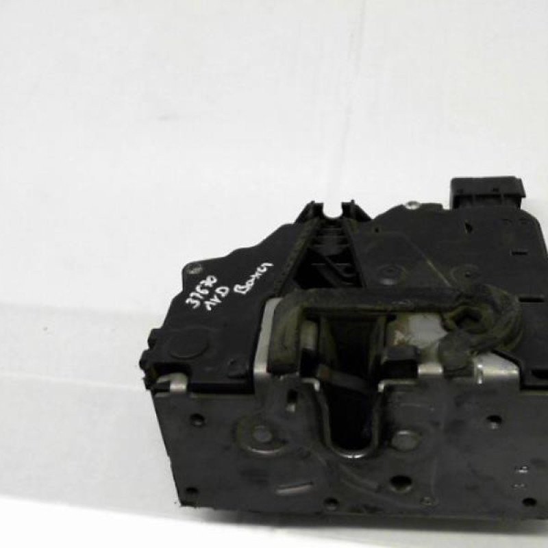 Serrure avant droit PEUGEOT BOXER 3