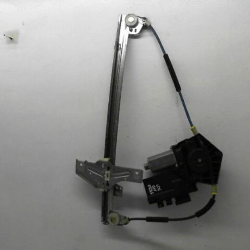 Leve vitre electrique avant droit PEUGEOT 307