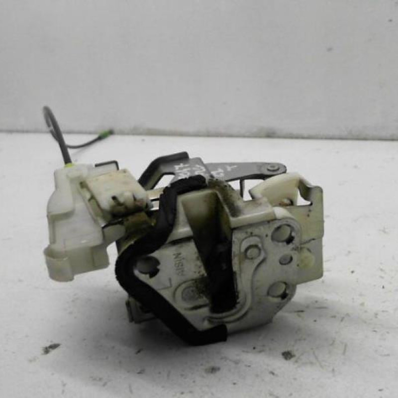 Serrure arriere gauche PEUGEOT 107