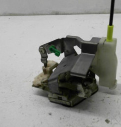 Serrure arriere gauche PEUGEOT 107 Photo n°3