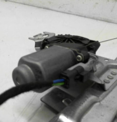 Leve vitre electrique avant droit PEUGEOT 207 Photo n°6