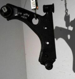 Triangle avant droit PEUGEOT BIPPER Photo n°4