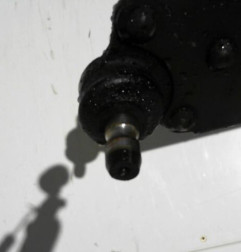 Triangle avant droit PEUGEOT BIPPER Photo n°5