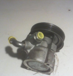 Pompe de direction PEUGEOT BIPPER Photo n°1