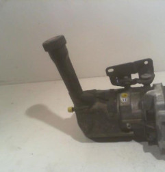 Pompe de direction PEUGEOT 308 1 Photo n°1