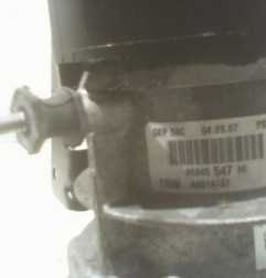 Pompe de direction PEUGEOT 308 1 Photo n°3