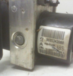 Bloc ABS (freins anti-blocage) PEUGEOT 207 Photo n°3