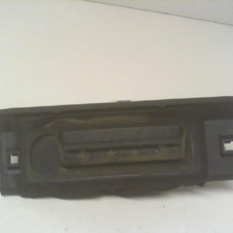 Poignee porte coffre PEUGEOT 206