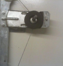 Leve vitre mecanique arriere droit PEUGEOT 207 Photo n°1