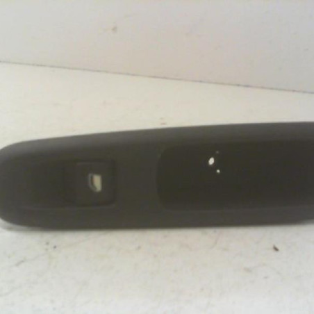 Interrupteur de leve vitre arriere gauche PEUGEOT 3008 1 Photo n°1