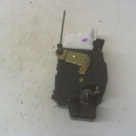 Serrure arriere droit PEUGEOT 607