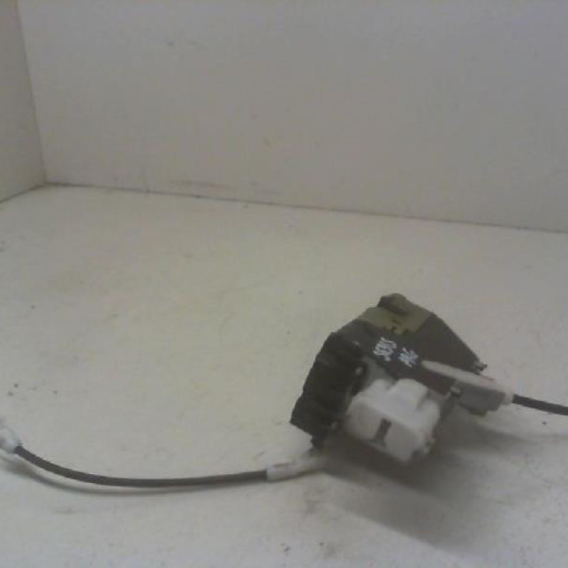 Serrure arriere gauche PEUGEOT 407